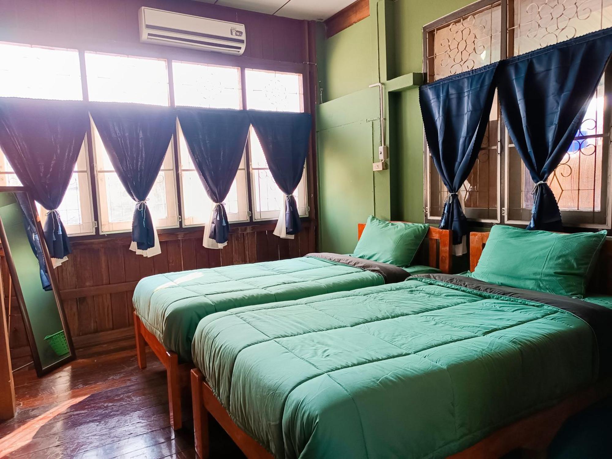 Pai Baan Homestay ปายบ้าน โฮมสเตย์ ถนนคนเดินปาย Εξωτερικό φωτογραφία