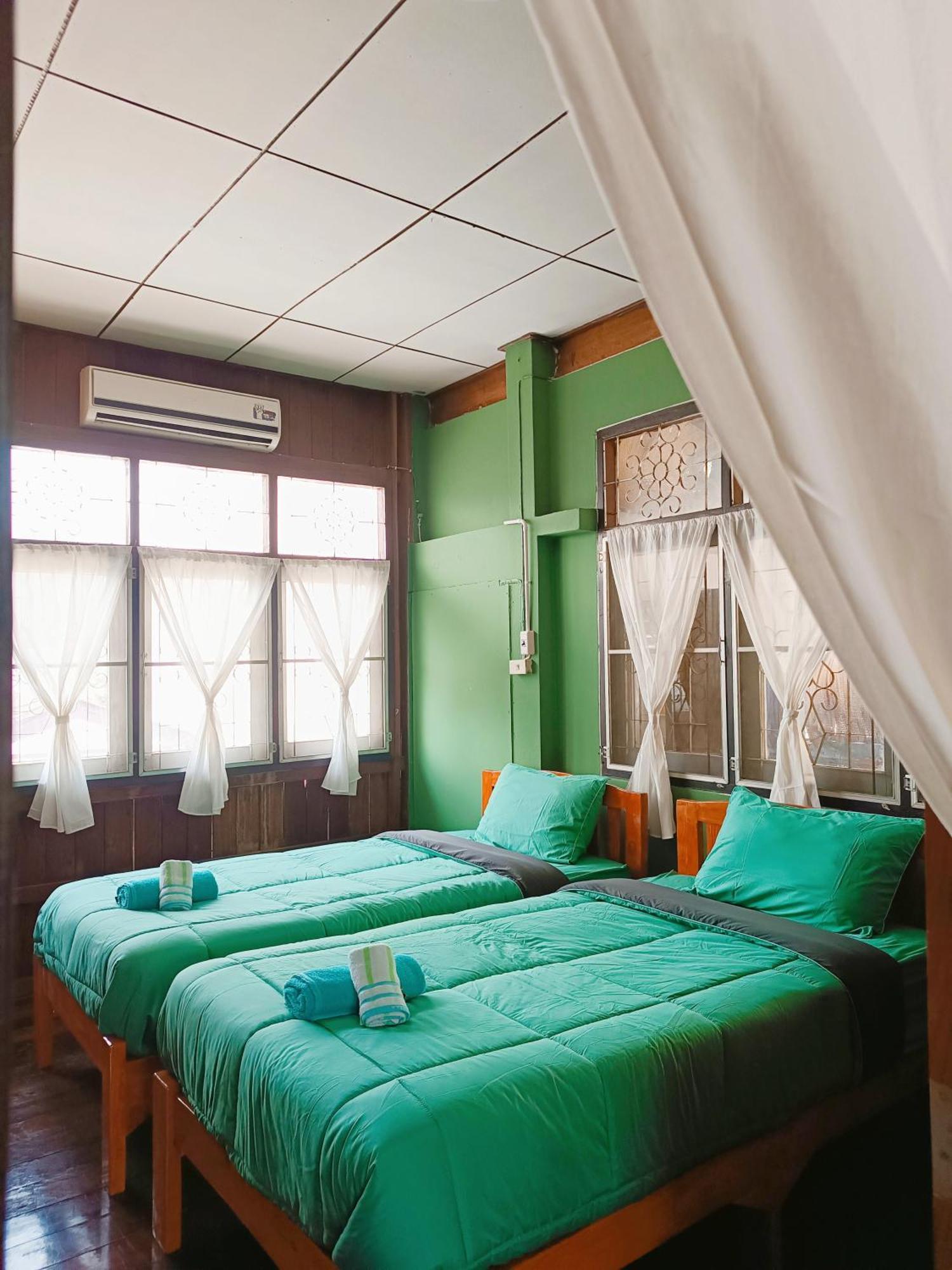 Pai Baan Homestay ปายบ้าน โฮมสเตย์ ถนนคนเดินปาย Εξωτερικό φωτογραφία